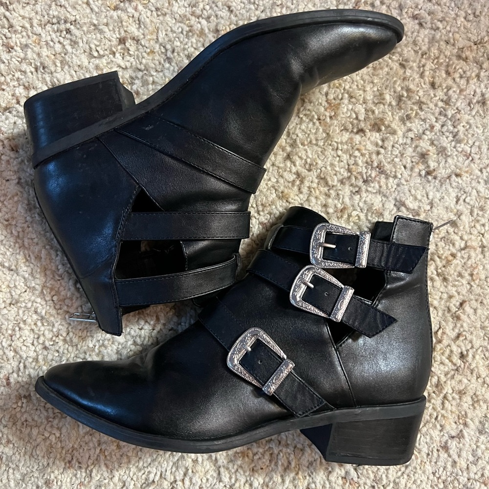 Madden Girl Steve Madden Western Booties